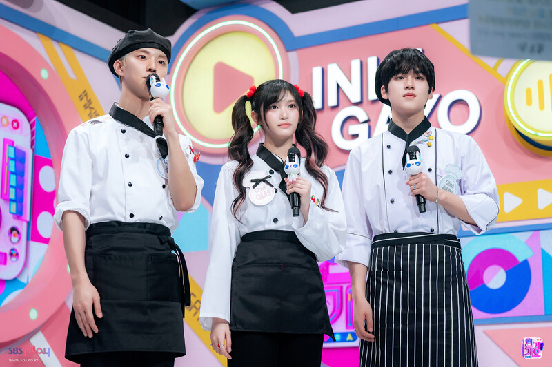 241103 IVE Leeseo and Moon Sung Hyun with Special MC Q - Inkigayo MCs documents 4