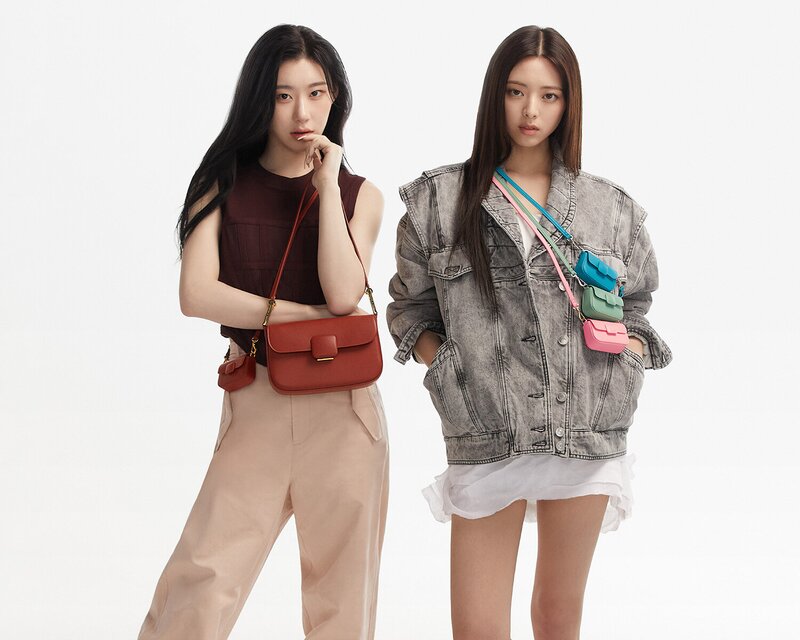ITZY for CHARLES & KEITH 2023 Spring Collection documents 13