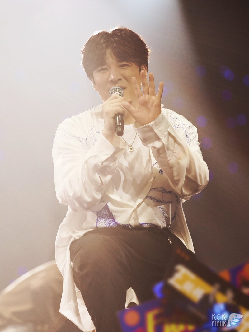 200118 Super Junior Shindong at SS8 in Macau (Day 1) documents 9