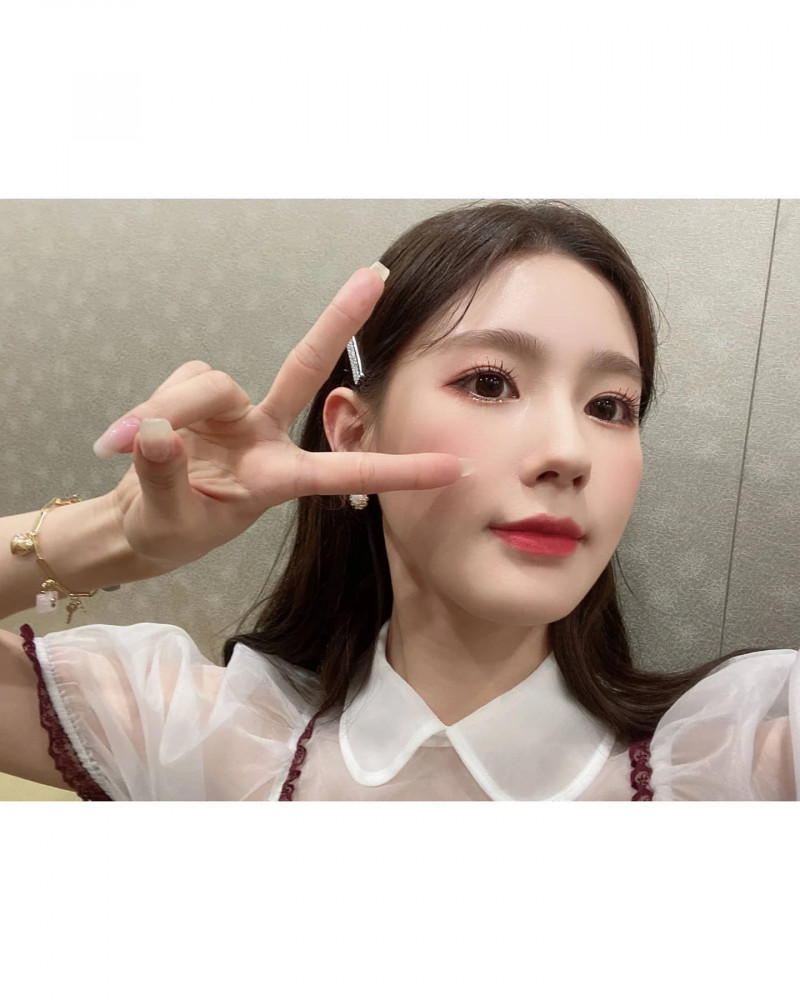210318 Miyeon Twitter Update ((GI-DLE) documents 4