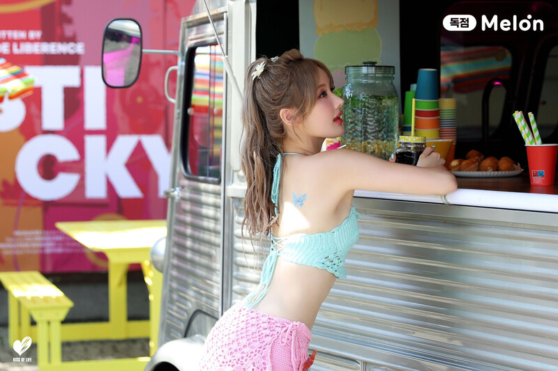 240701 KISS OF LIFE - "Sticky" MV Behind the Scenes Photos by Melon documents 6