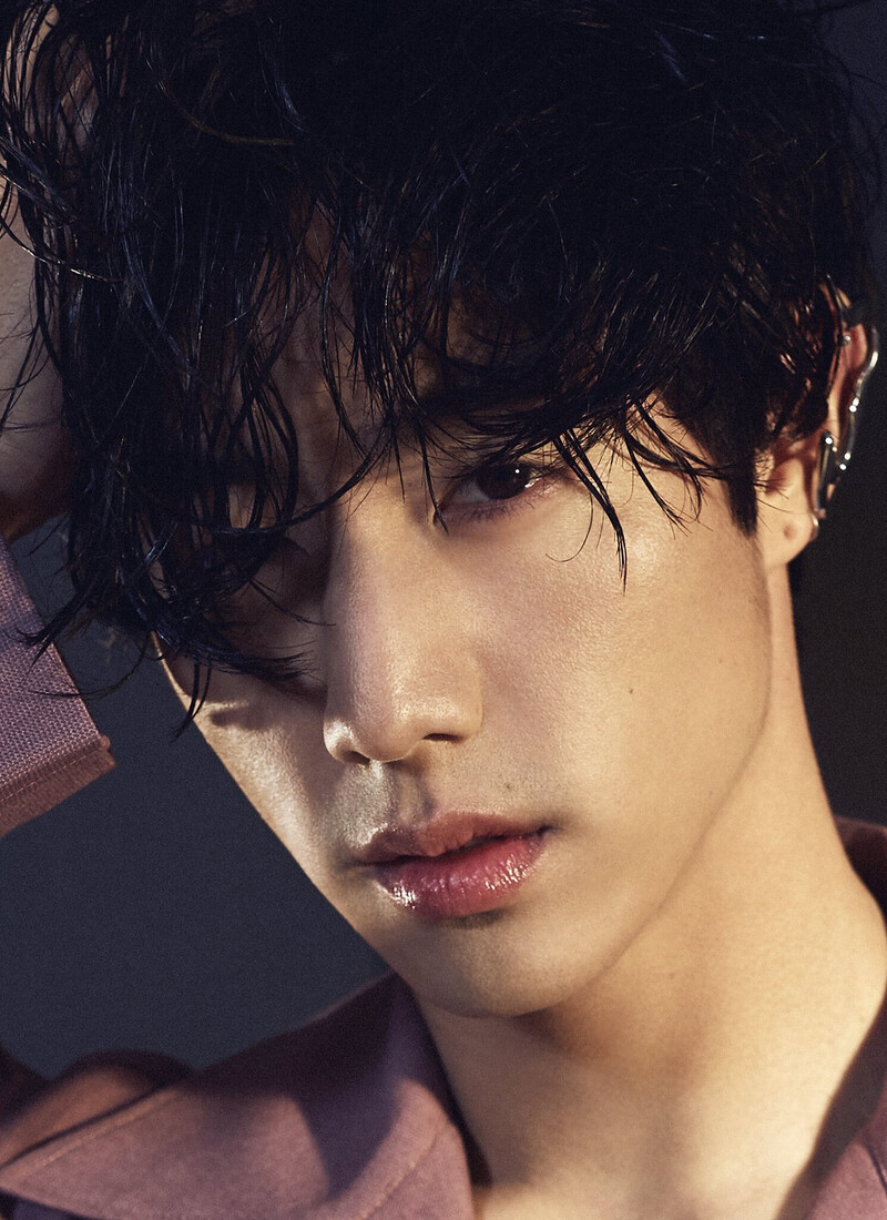 GOT7 MARK TUAN for GLASS MAN Spring Issue 2022 documents 2