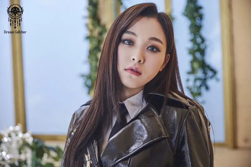 Gahyeon 2.jpg