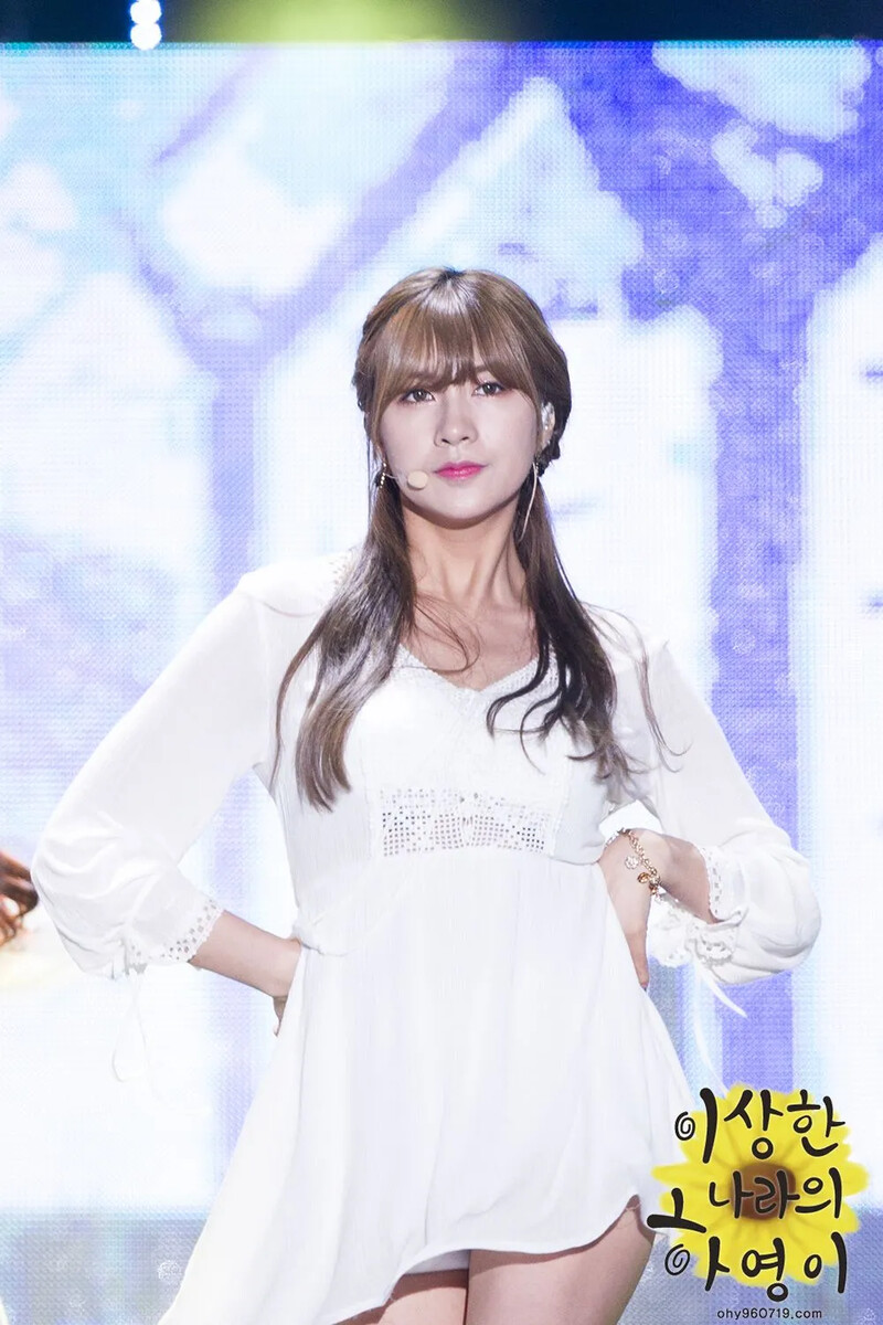 Hayoung374.jpg