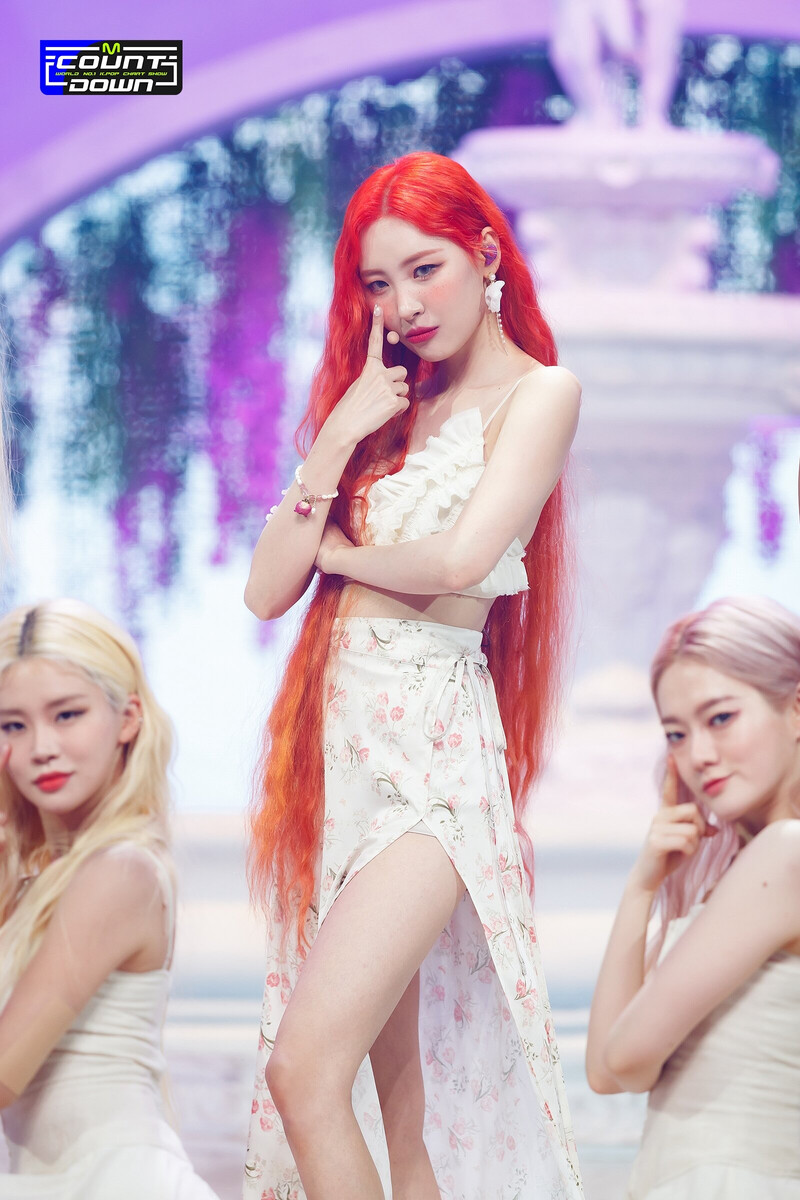 220630 Sunmi - 'Heart Burn' at M Countdown documents 19