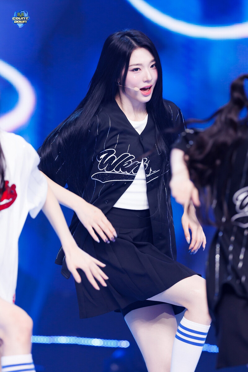 240523 tripleS Xinyu - 'Girls Never Die' at M COUNTDOWN documents 4