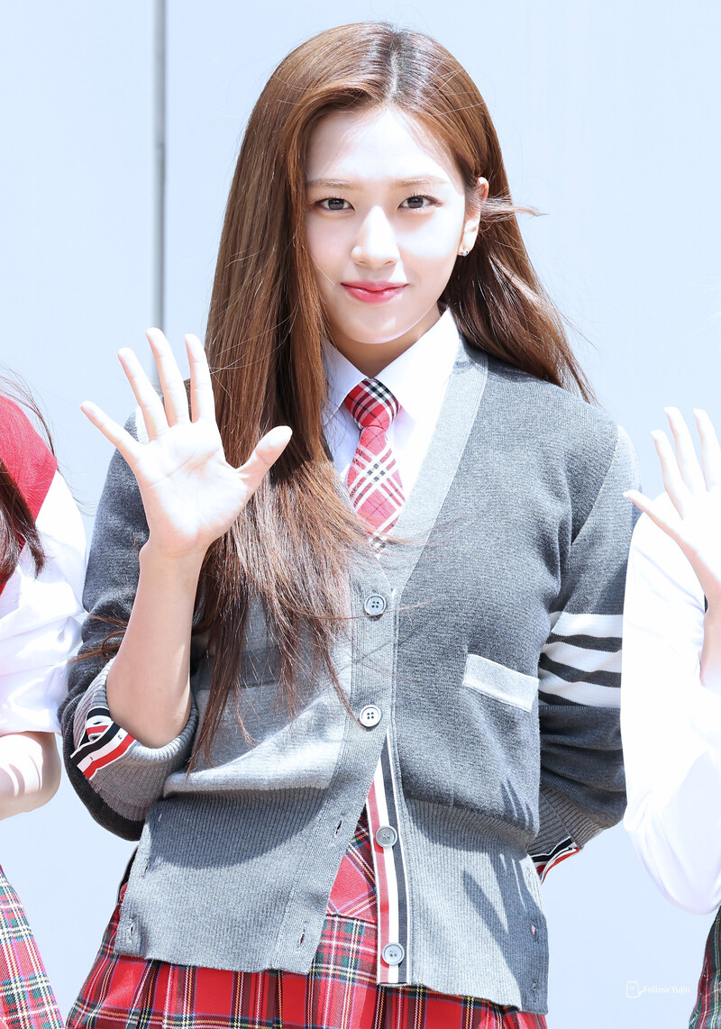 220818 IVE Yujin - 'Knowing Bros' Commute documents 7