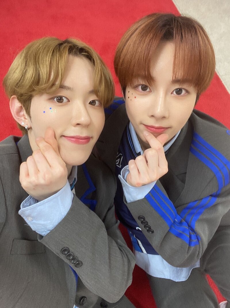 230320 NINE.i Twitter Update - Eden and Jewon documents 3