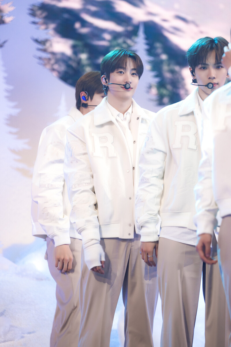 240107 RIIZE Anton - 'Love 119' at Inkigayo documents 3