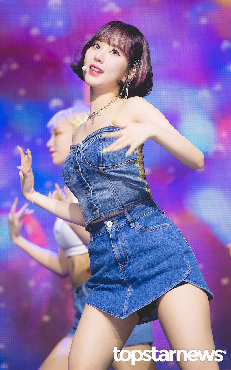 220706 VIVIZ Eunha - 2nd Mini Album 'Summer Vibe' Press Showcase | kpopping