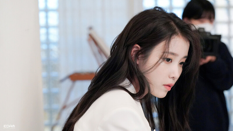 221116 EDAM Naver Post - IU - Season's Greetings Behind documents 7