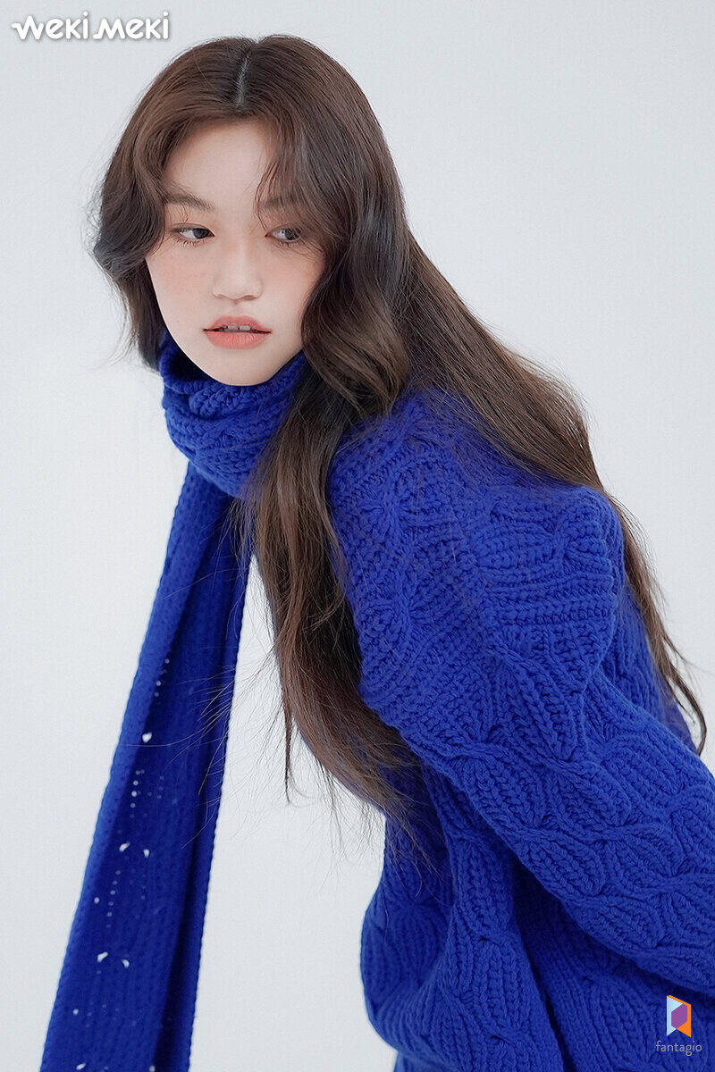 220119 Fantagio Naver Post - Doyeon - Star Magazine January 2022 Behind documents 6