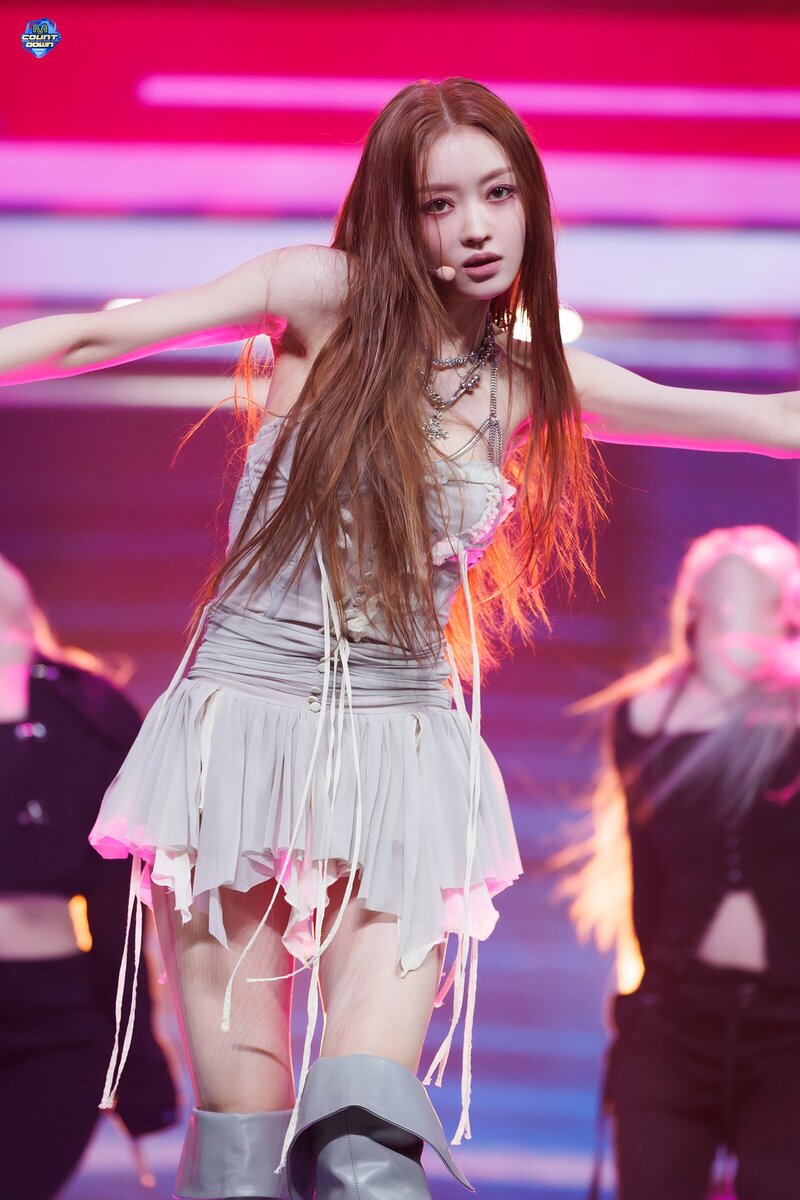 240314 OH MY GIRL YooA - 'Rooftop' at M Countdown documents 14