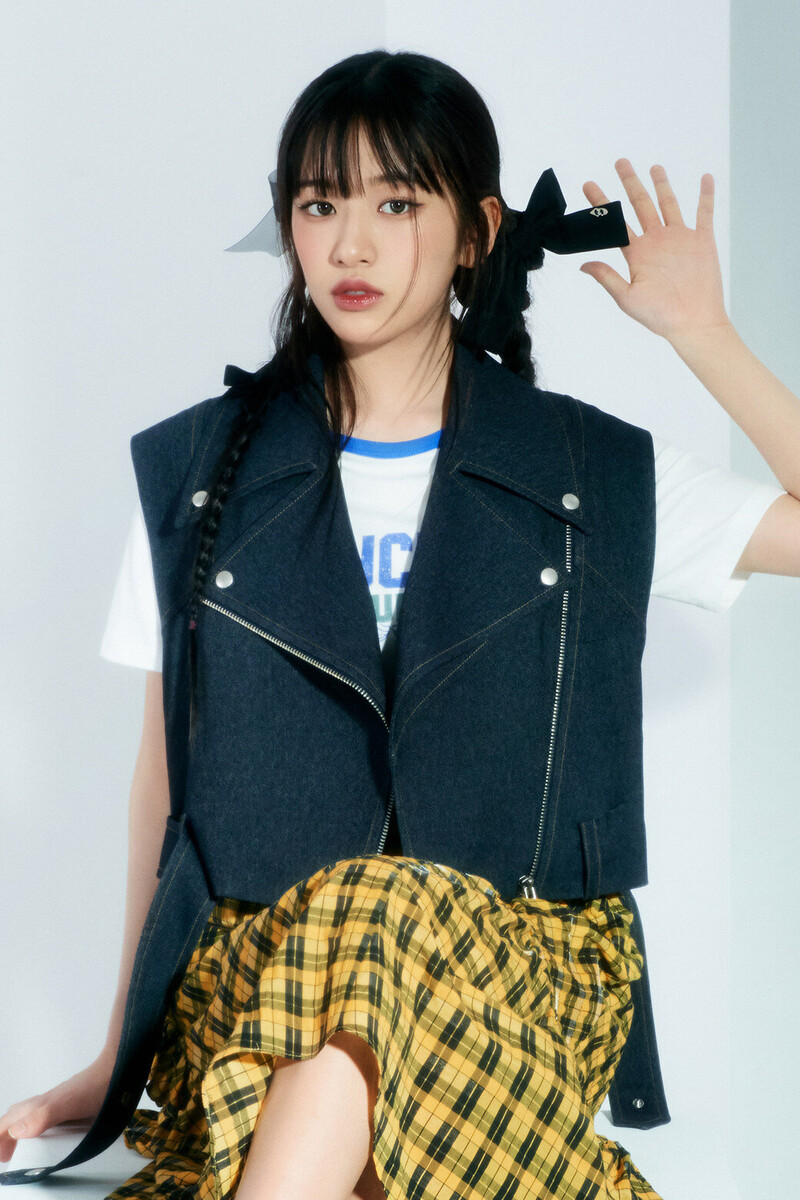 IVE Yujin for Lucky Chouette 23SS Collection documents 2