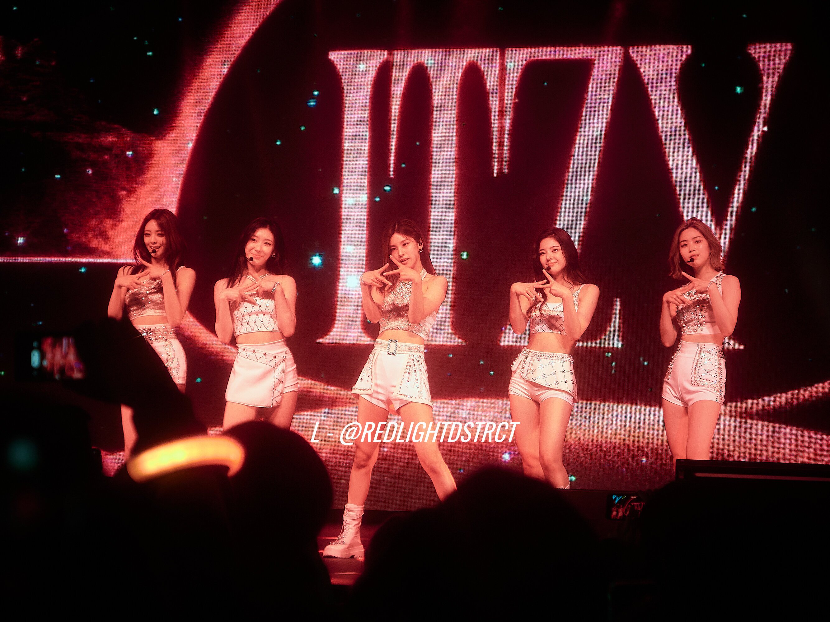 ITZY Checkmate in NYC @Hulu Theater (221113) 