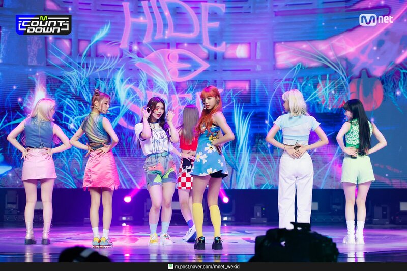 210916 PURPLE KISS - 'Zombie' at M Countdown documents 4