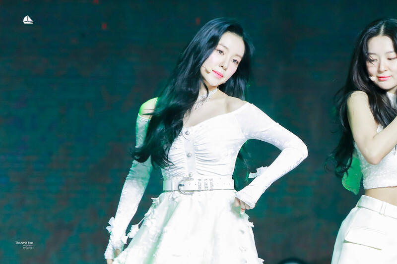 220127 Red Velvet Irene - Gaon Chart Music Awards documents 19