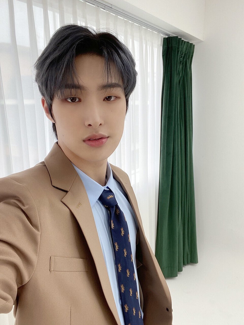 220512 ATEEZ Twitter Update - Mingi documents 3