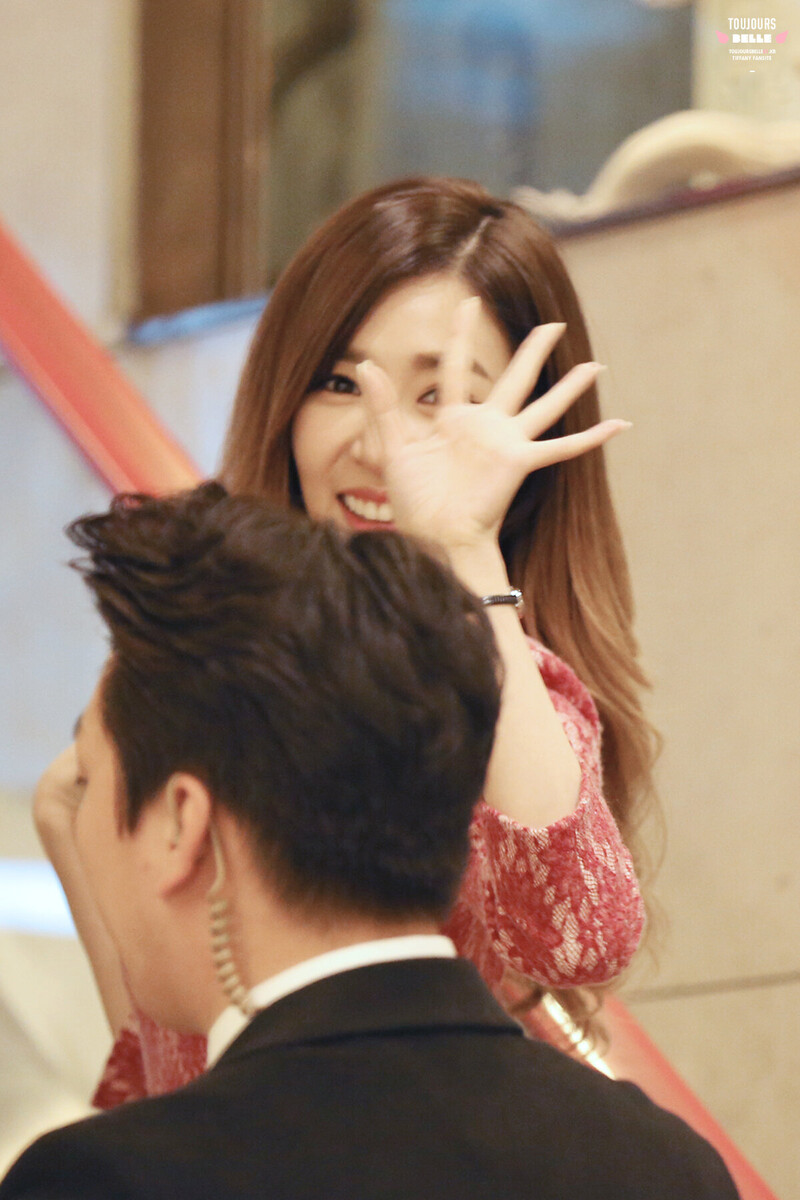 151127 Girls' Generation Tiffany at Louis Quatorze Busan Fansign documents 2