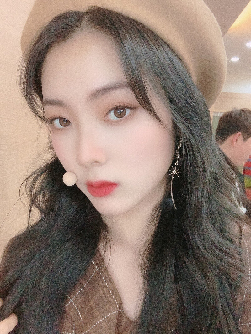 191115 Lucy Twitter update documents 1