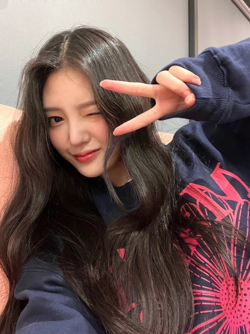 221002 - SEO YUNJU Twitter Update documents 2