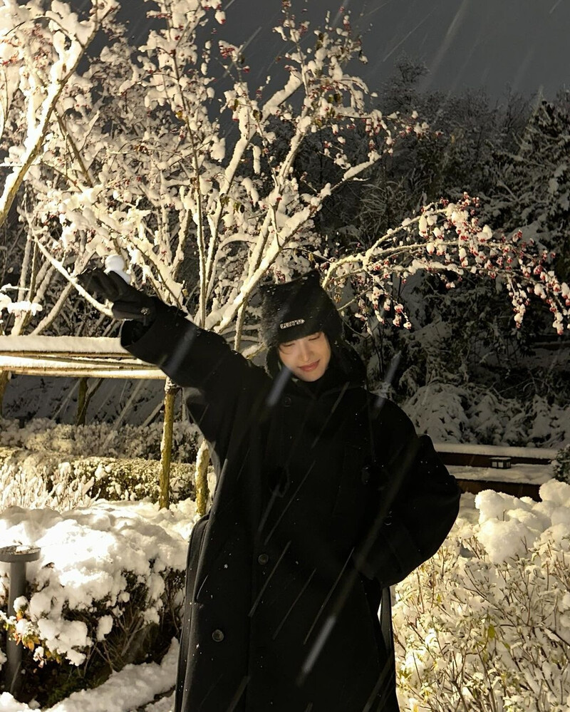 241128 - Seonghwa Instagram Update documents 1