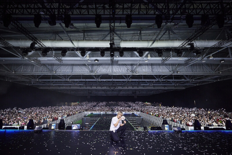 241221 EXO Instagram Update with CHANYEOL documents 2