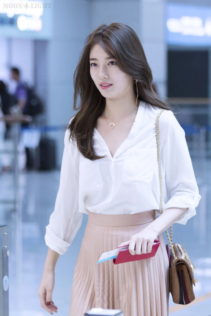 Suzy531.jpg