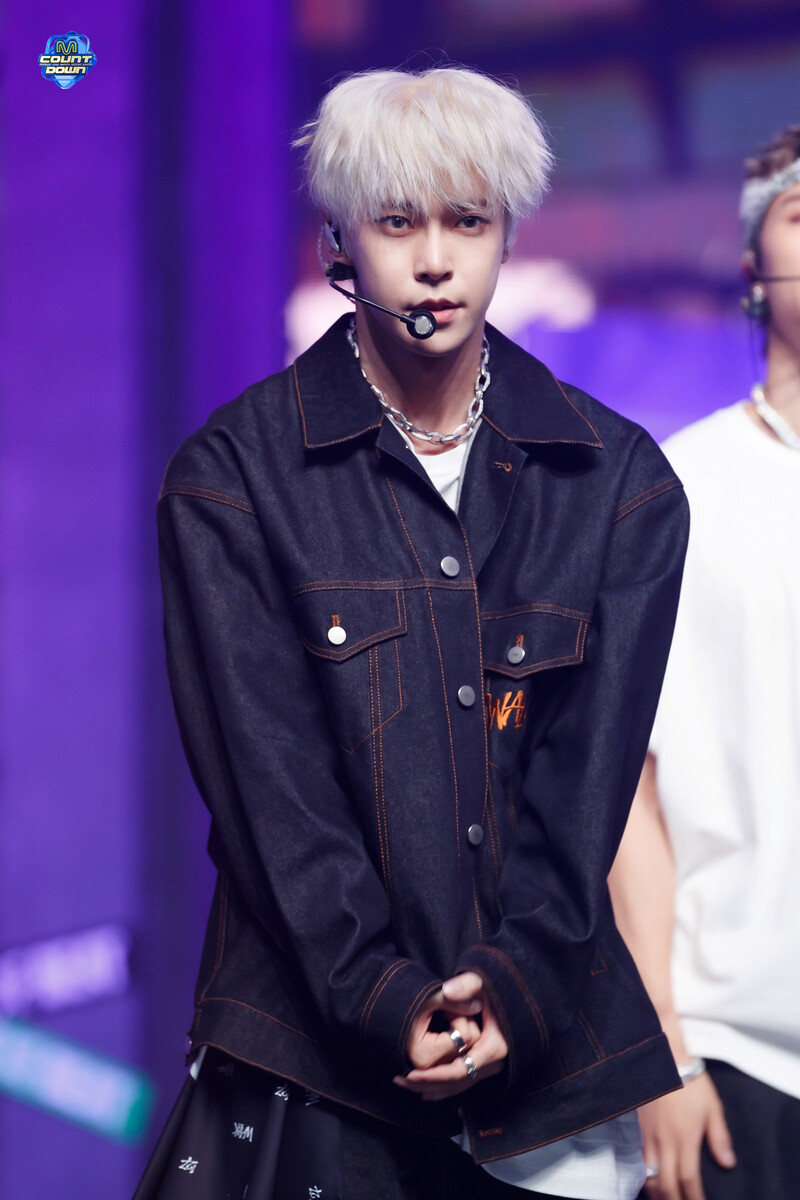 240728 NCT 127 Doyoung - 'WALK' at M Countdown documents 1