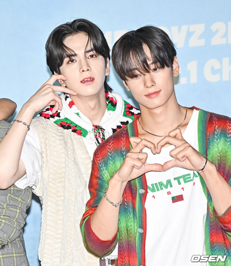 230807 The Boyz - 'PHANTASY Pt.1 Christmas In August' Press Conference documents 6