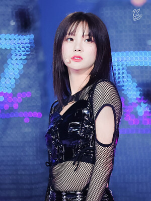 231128 Kep1er Yujin - MAMA Awards 2023