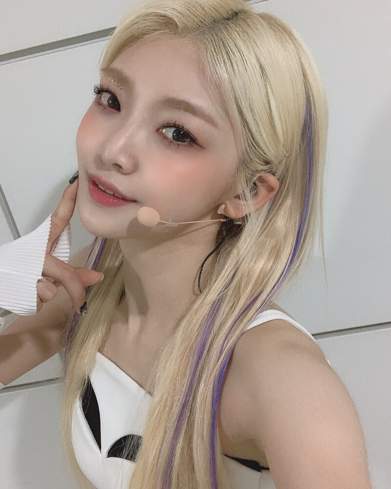 210602 EVERGLOW SNS Update documents 5