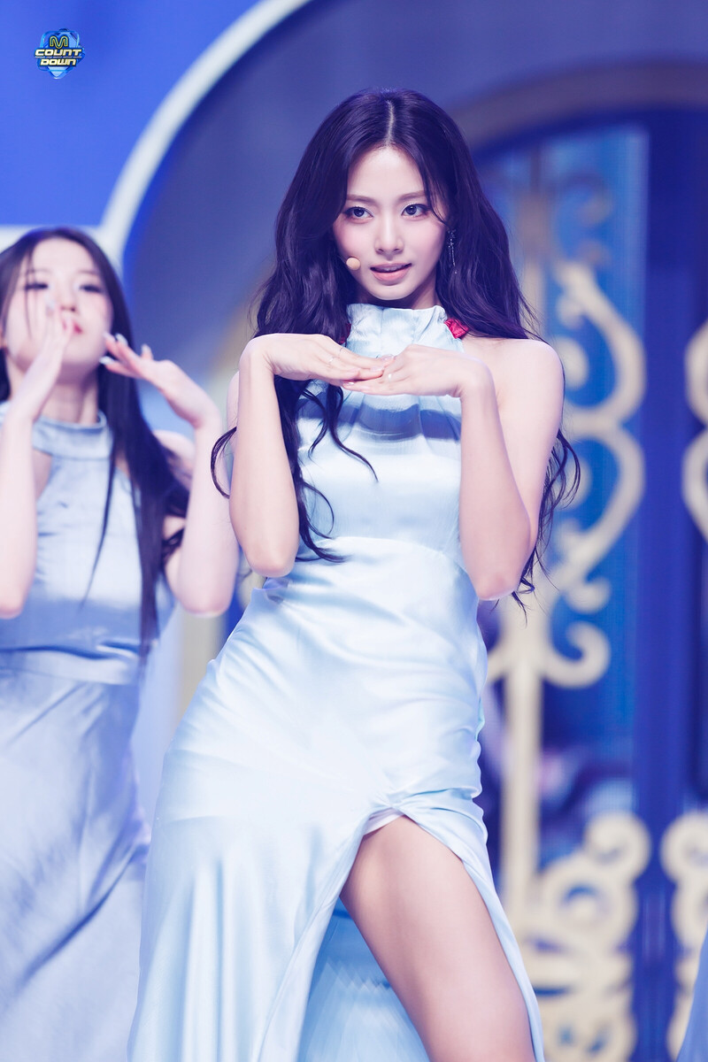 240912 TWICE Tzuyu - 'Run Away' at M COUNTDOWN documents 2