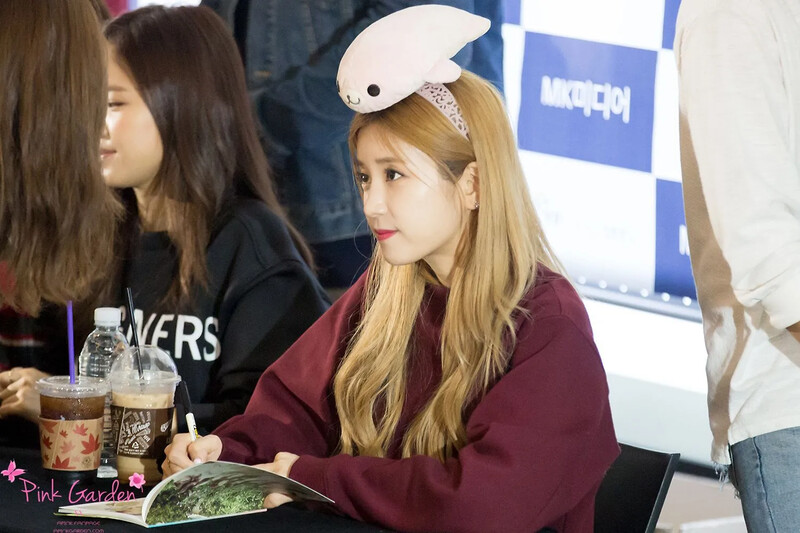 Chorong220_1.jpg