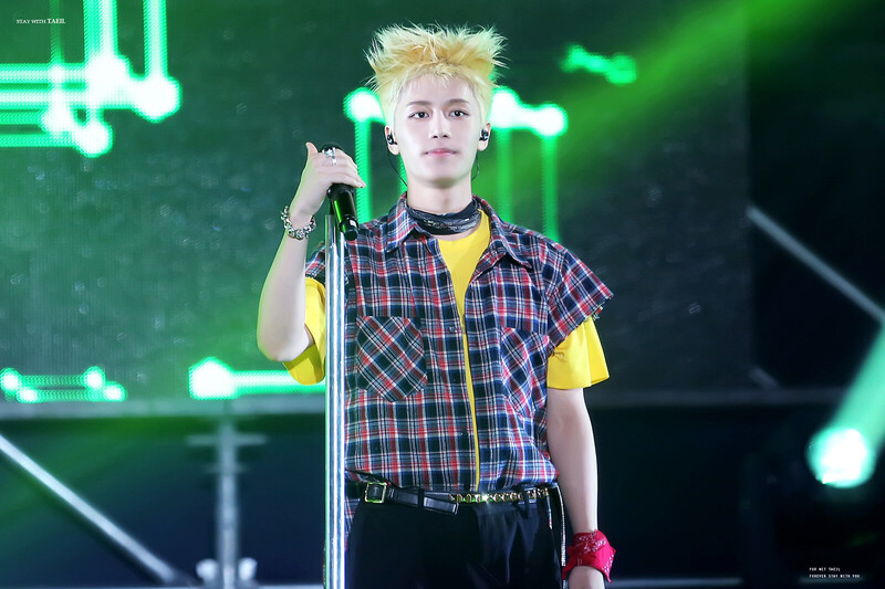 160710 NCT Taeil at M Super Concert documents 4