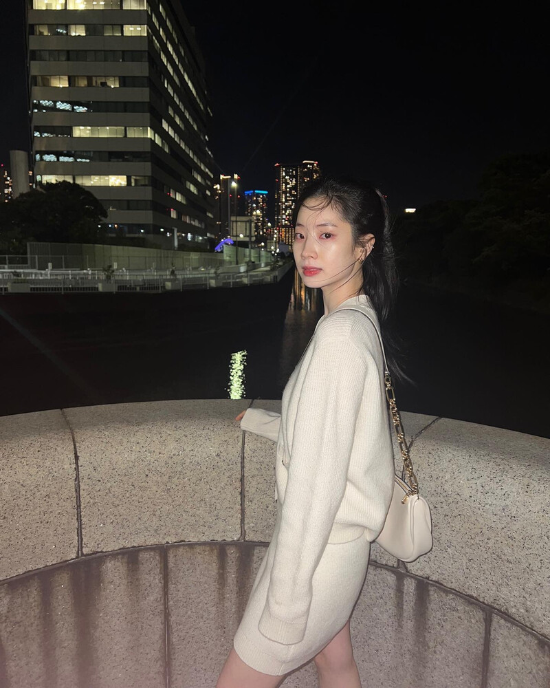 231008 - DAHYUN Instagram Update documents 3