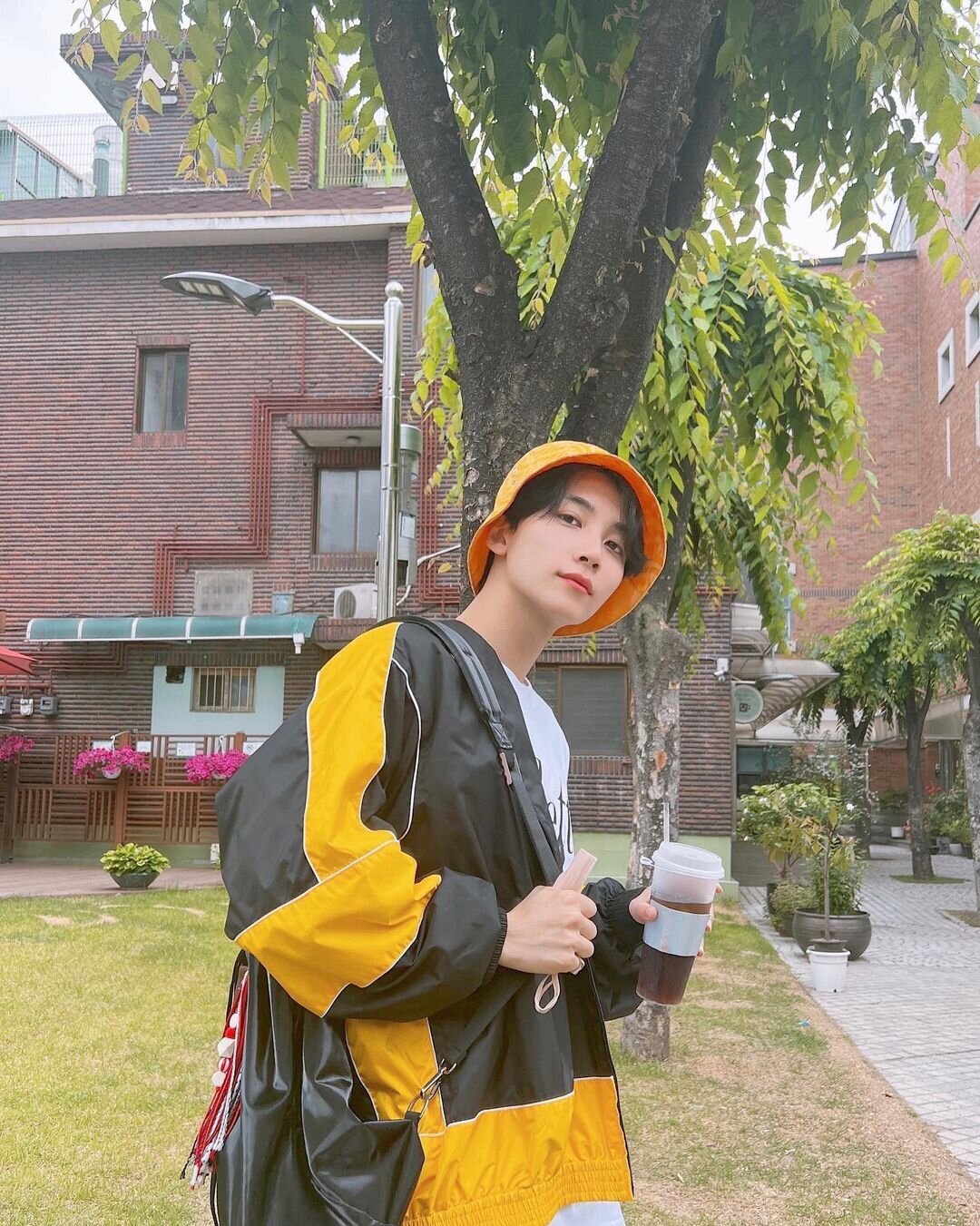 220607 Jeonghan Instagram Update (SEVENTEEN) | kpopping