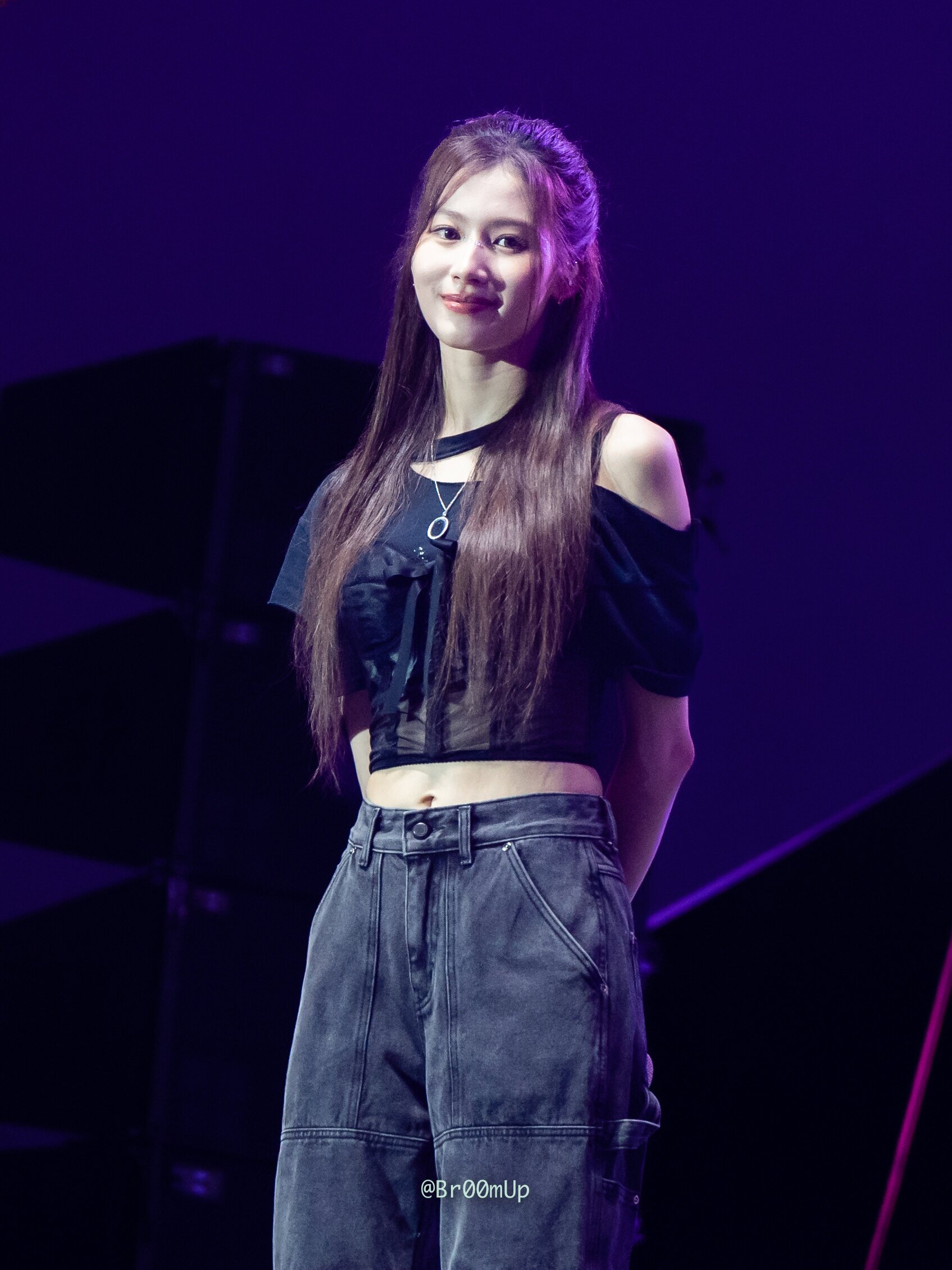 230706 TWICE Sana - 'READY TO BE' World Tour in New York | kpopping