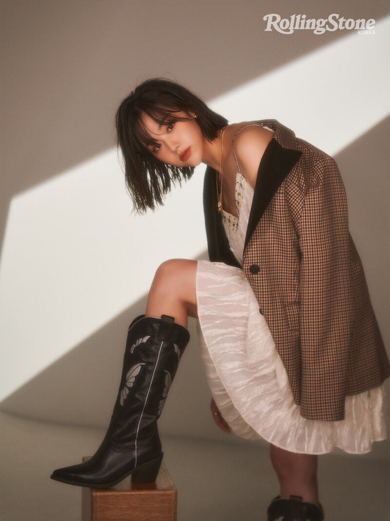 Kang Mina for Rolling Stone Korea issue 12 | January 2024 documents 6