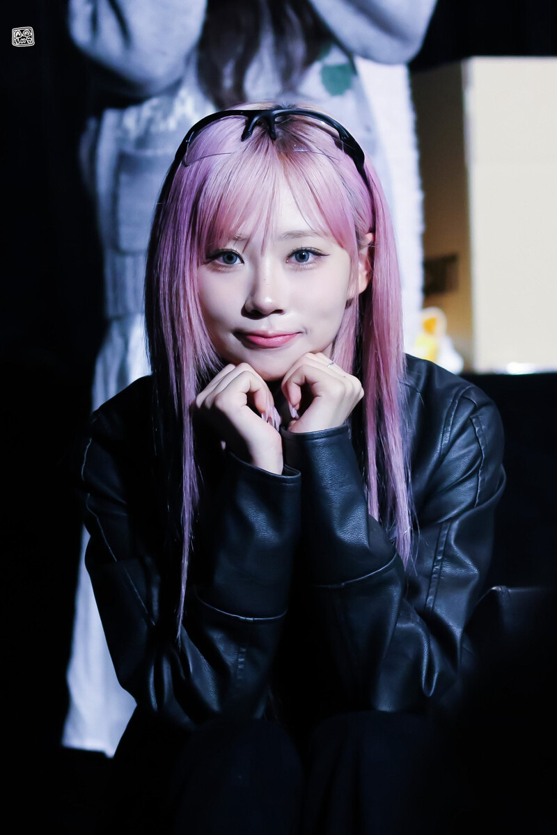 241110 Purple Kiss Dosie - Musicart Fansign Event documents 10