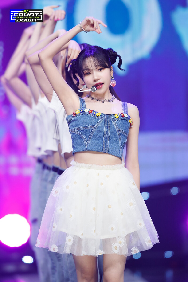 220616 Jo Yuri - 'Love Shhh!'  at M Countdown documents 15