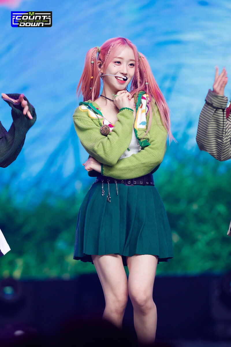 230223 STAYC Sumin 'Teddy Bear' at M Countdown | kpopping