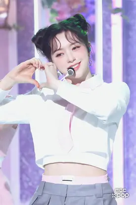 240928 FIFTY FIFTY Chanelle - SOS at Show! Music Core