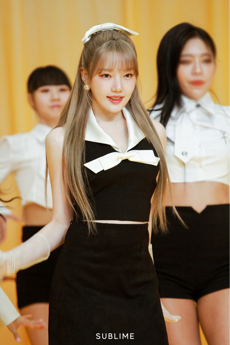 220608 SAA Naver update - Yerin 'ARIA' MV Behind documents 2