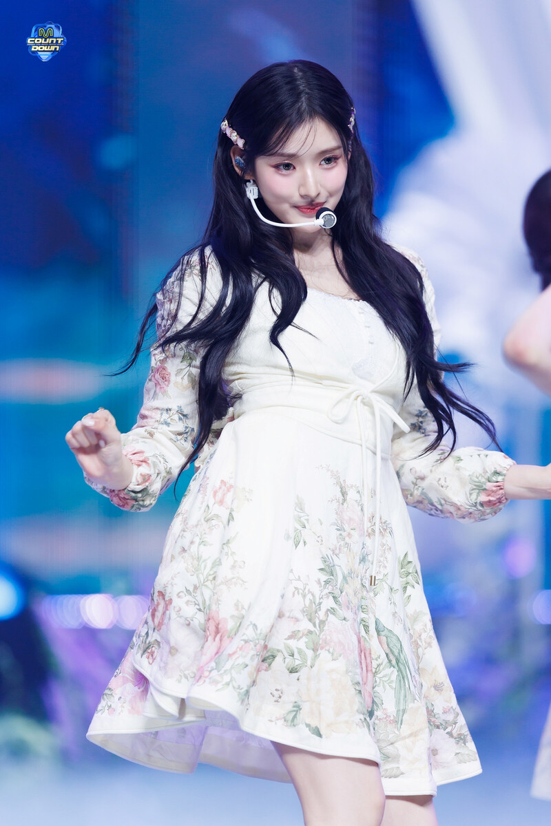 240926 FIFTY FIFTY Athena - 'SOS' at M Countdown documents 9