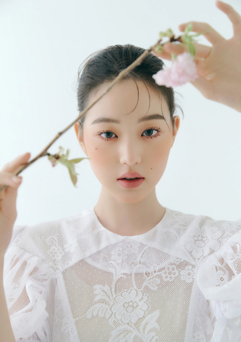 IZ*ONE Wonyoung for Beauty+ Magazine April 2021 Issue documents 1