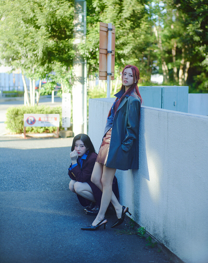 CHAERYEONG n YUNA for Ginza Magazine - ITZY in Tokyo documents 2