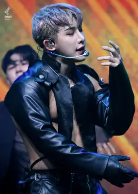 211114 Wonho