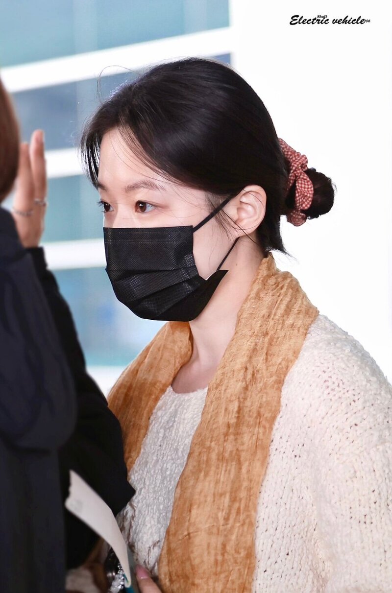 240320 SHUHUA at ICN Airport documents 2
