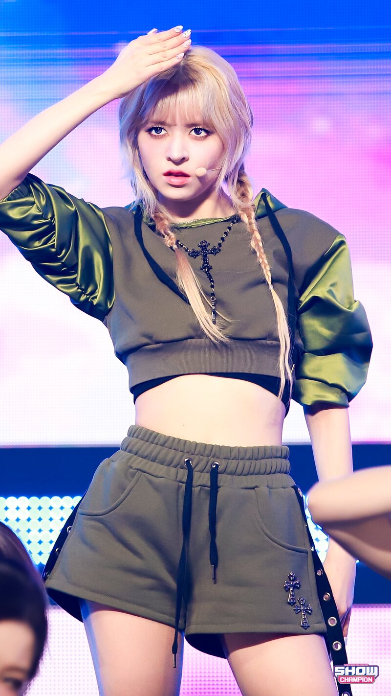 240124 NMIXX Lily - 'Soñar (Breaker)' at Show Champion documents 8